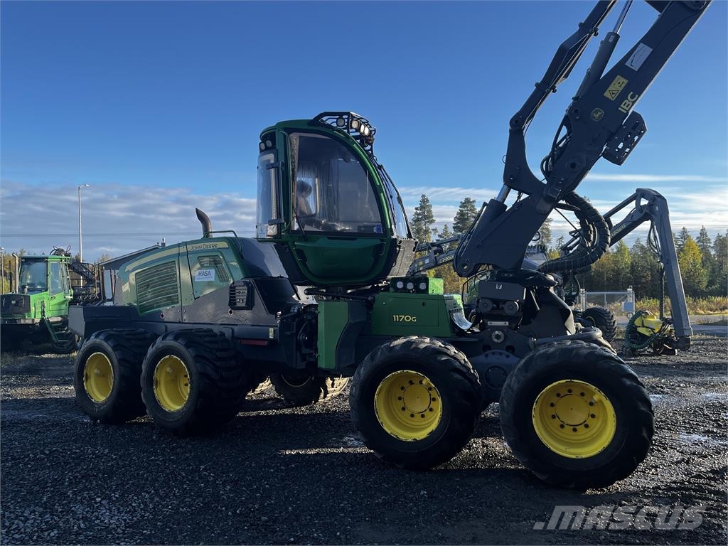 John Deere 1170G Harvesterid