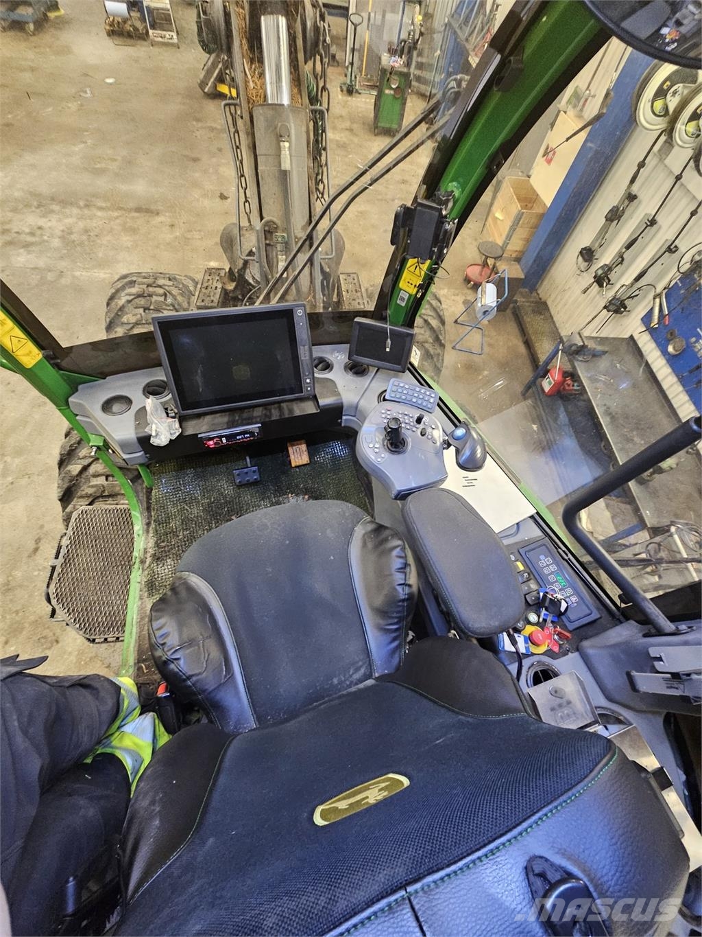 John Deere 1170G Harvesterji