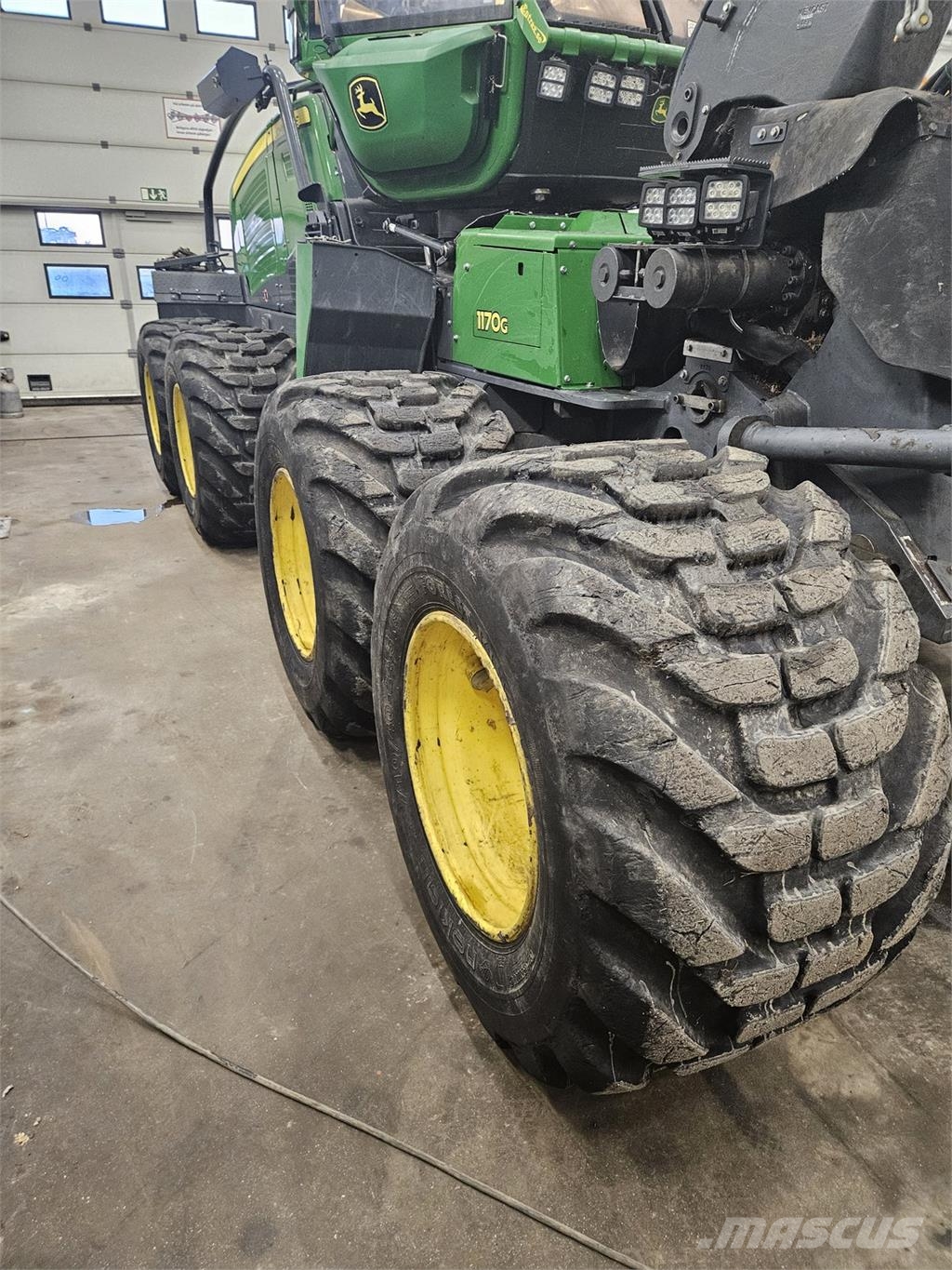 John Deere 1170G Harvesterji