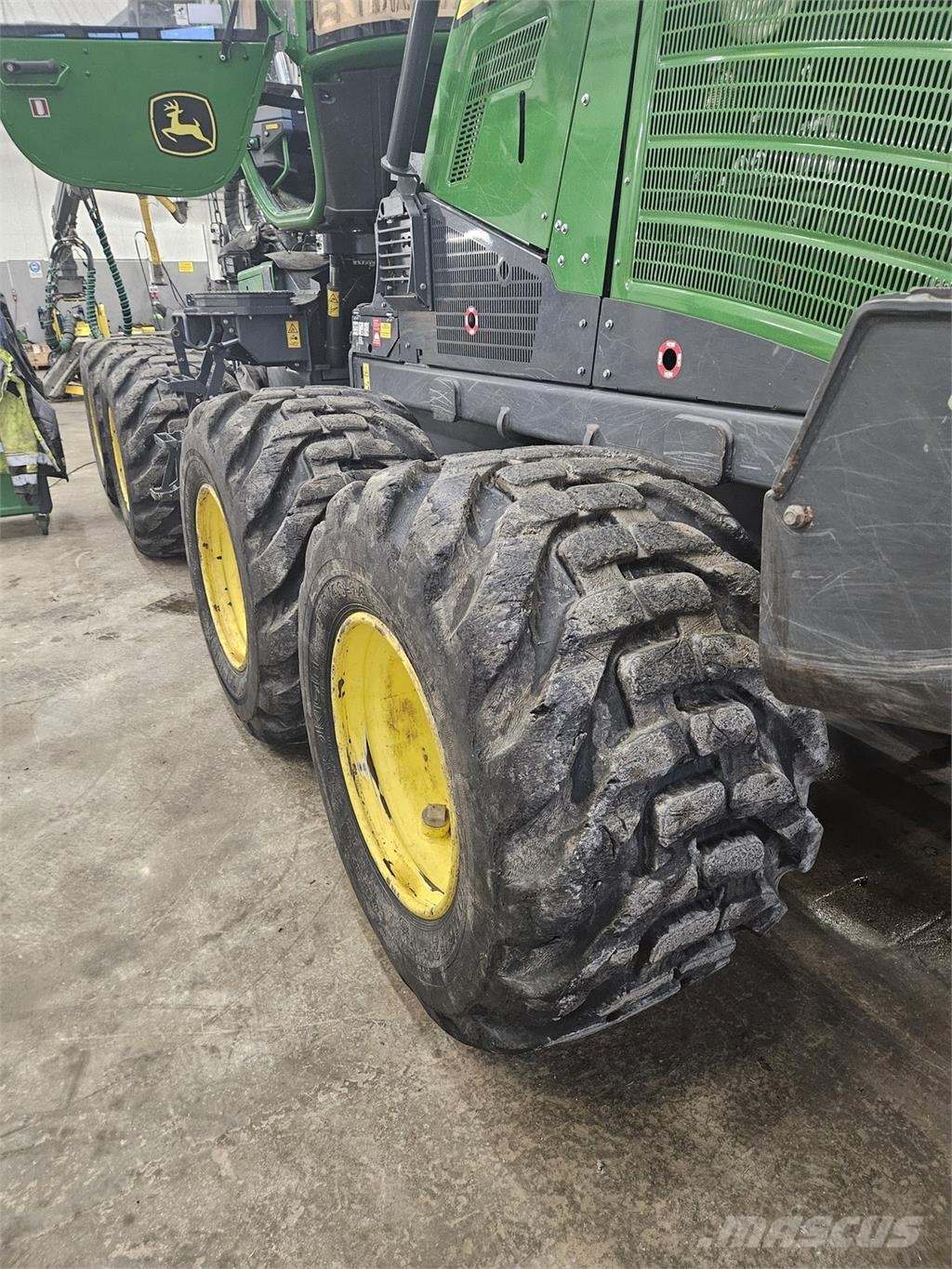 John Deere 1170G Harvesterji