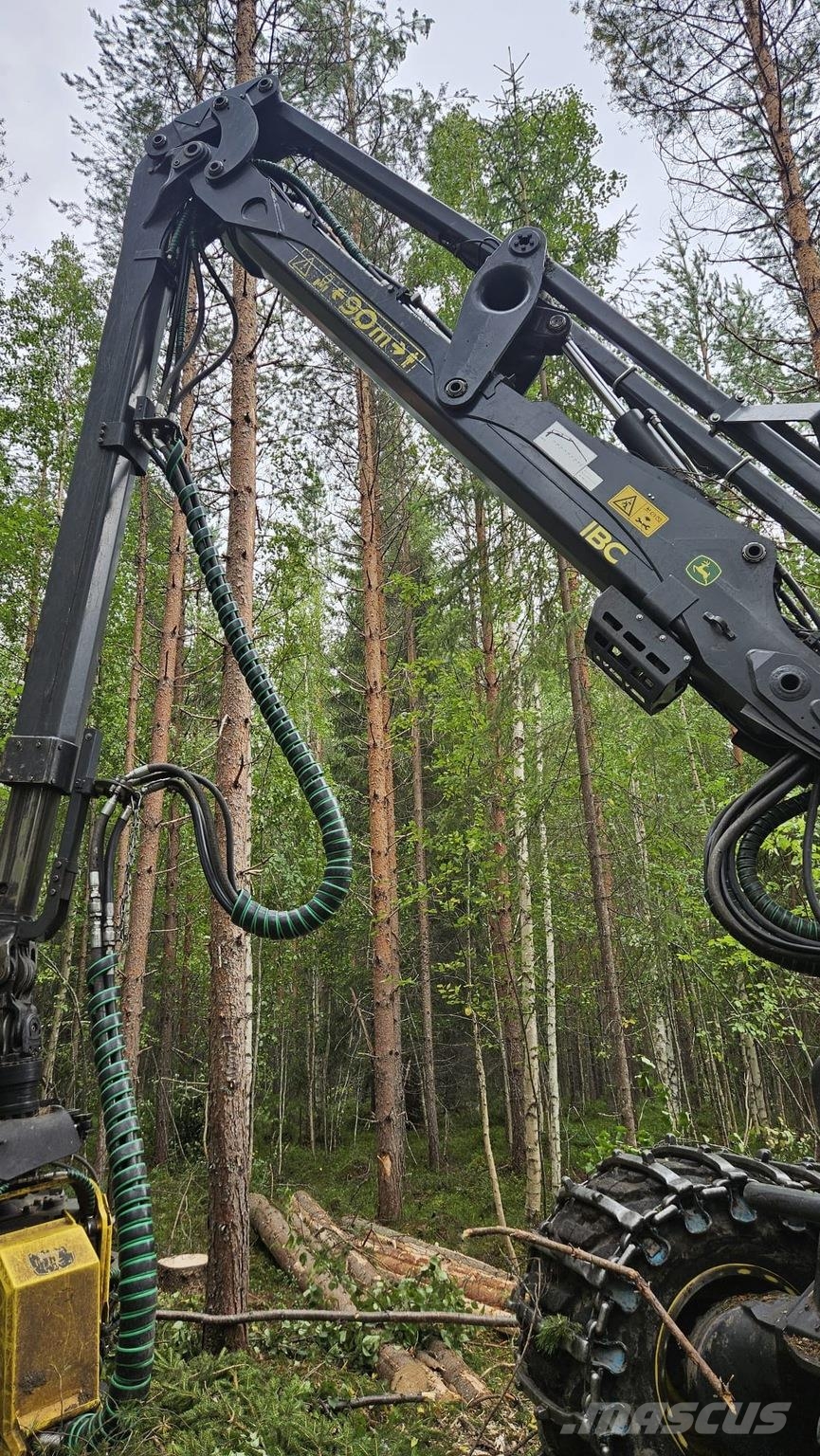 John Deere 1170G Harvesters