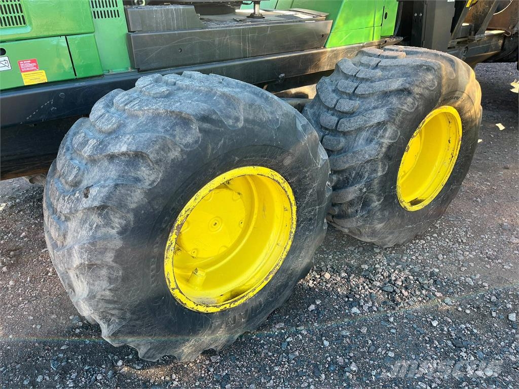 John Deere 1210E Forwarders