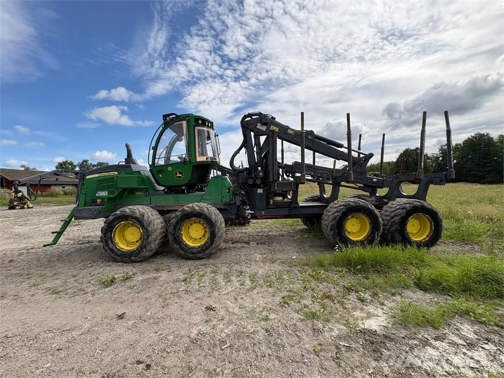 John Deere 1210G Skotare