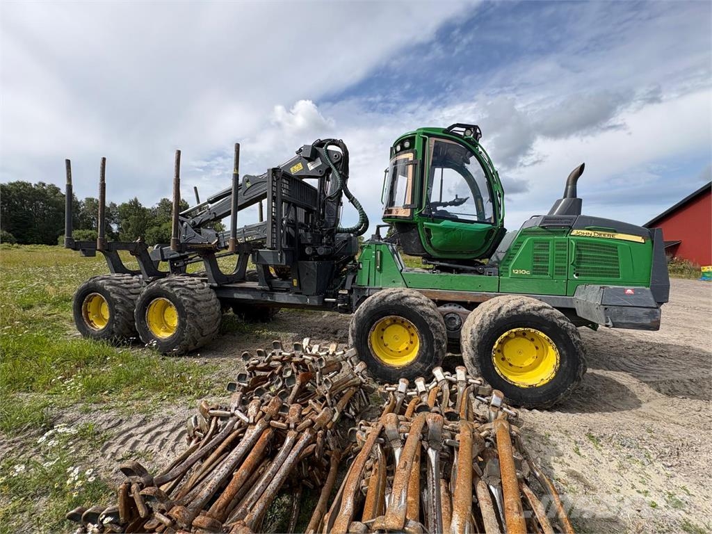 John Deere 1210G Skotare