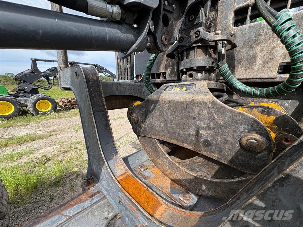 John Deere 1210G Skotare