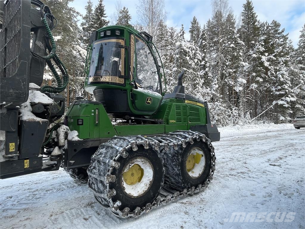 John Deere 1210G Skotare