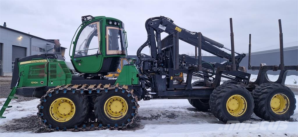 John Deere 1210E Kuormatraktorit