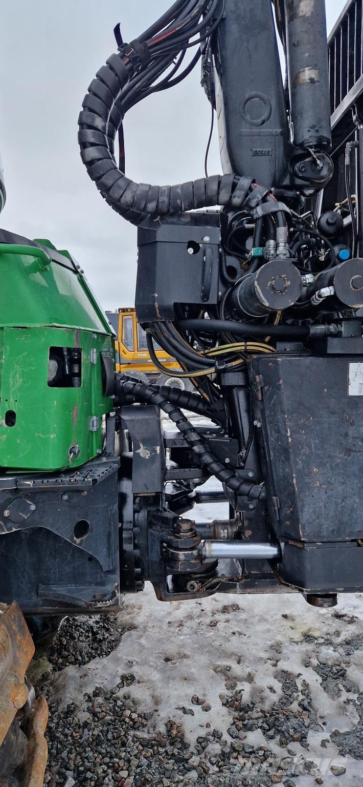 John Deere 1210E Kuormatraktorit
