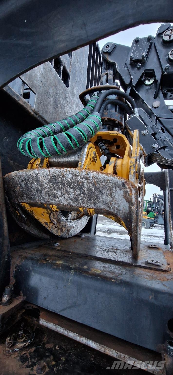 John Deere 1210E Kuormatraktorit