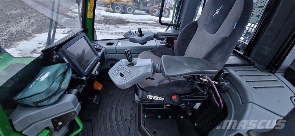 John Deere 1210E Kuormatraktorit