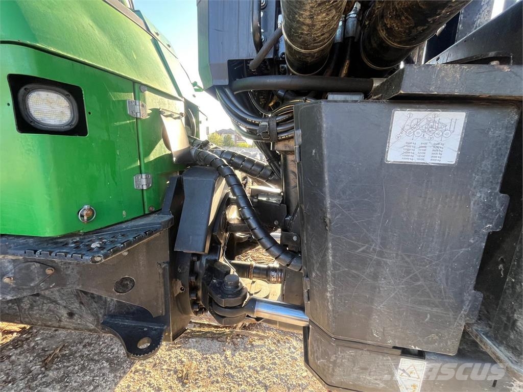 John Deere 1210E Kuormatraktorit