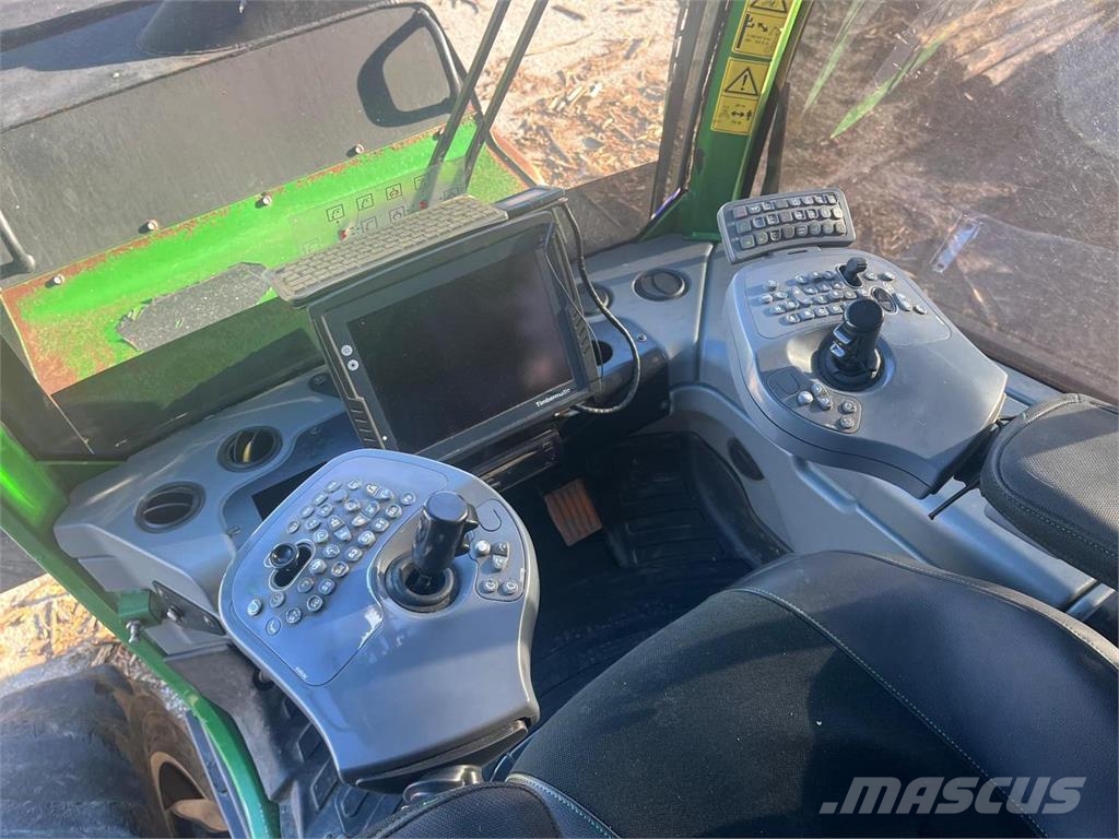 John Deere 1210E Kuormatraktorit
