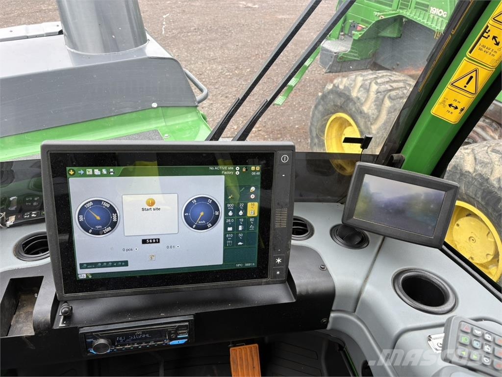 John Deere 1210G Forvarderi