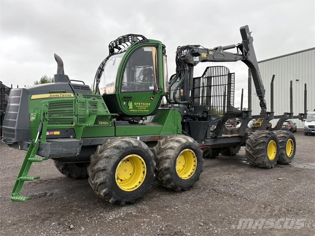John Deere 1210G Forvarderi