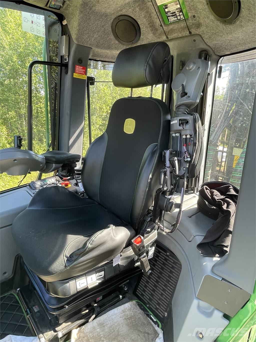 John Deere 1210G Kuormatraktorit