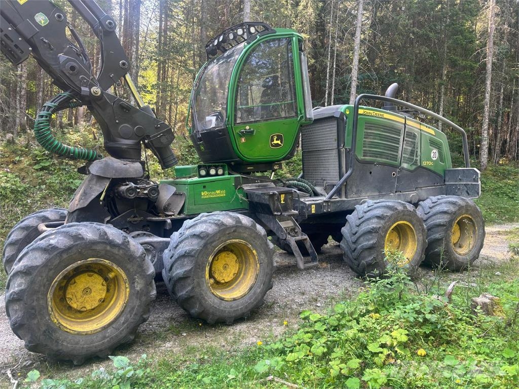 John Deere 1270G Harvesters