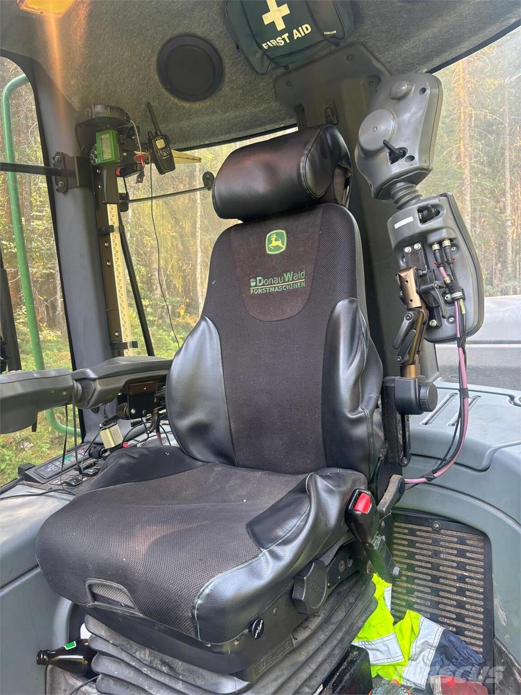 John Deere 1270G Harvesters