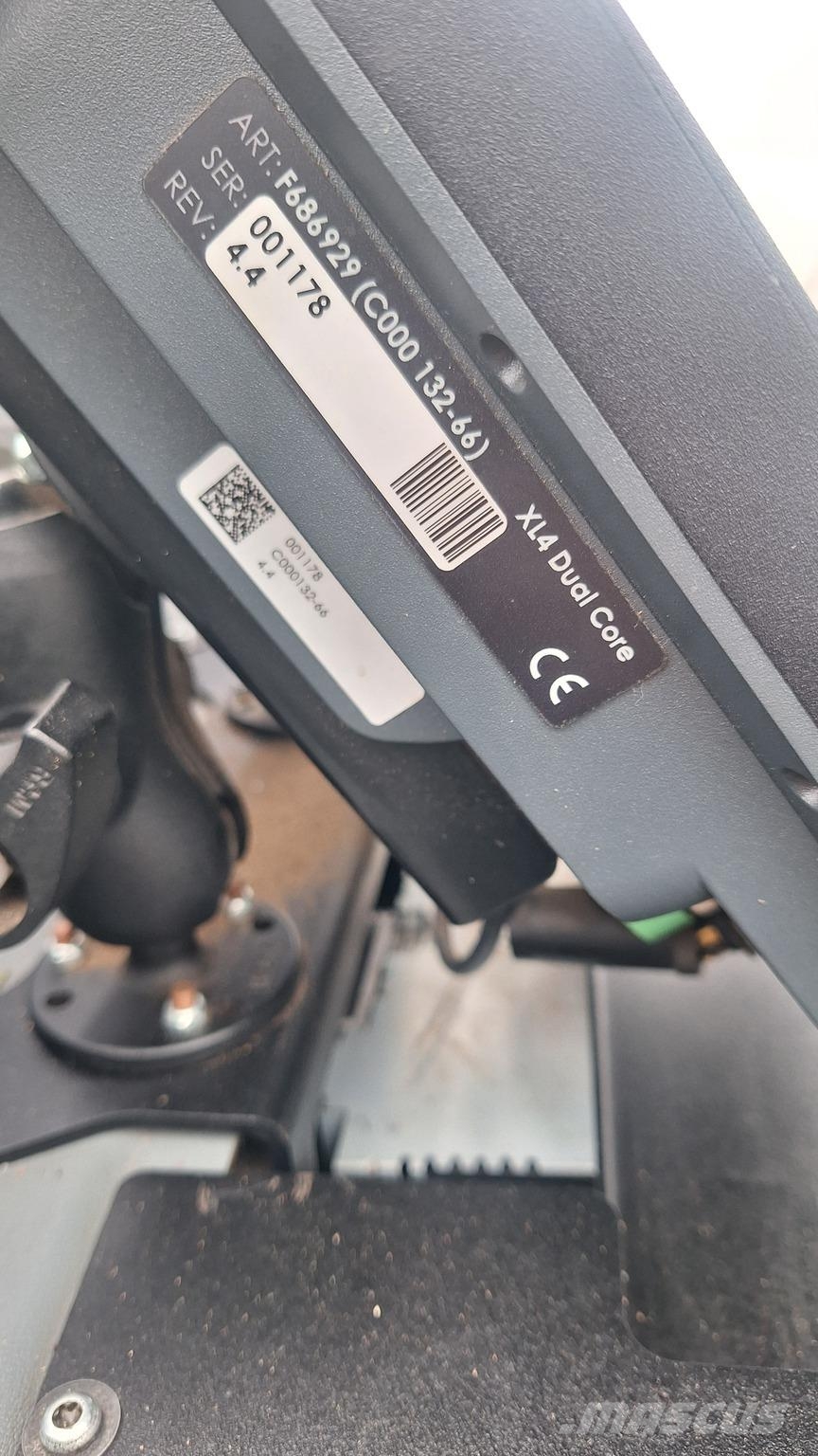 John Deere 1270G Θεριζοαλωνιστικές μηχανές