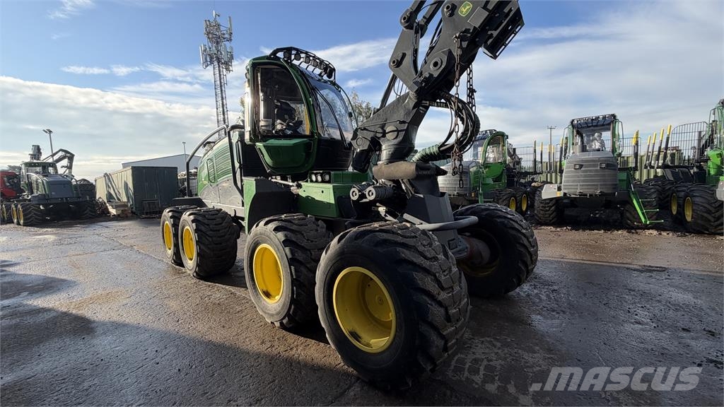 John Deere 1270G Harvesterji