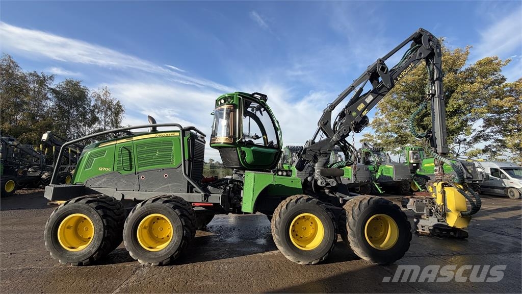 John Deere 1270G Harvesterji