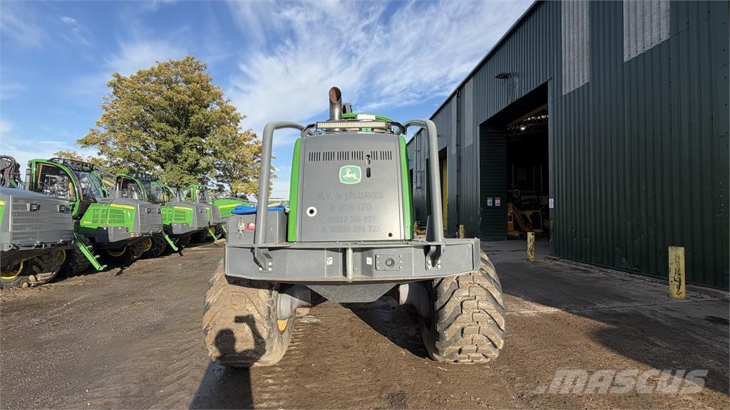 John Deere 1270G Harvesterji