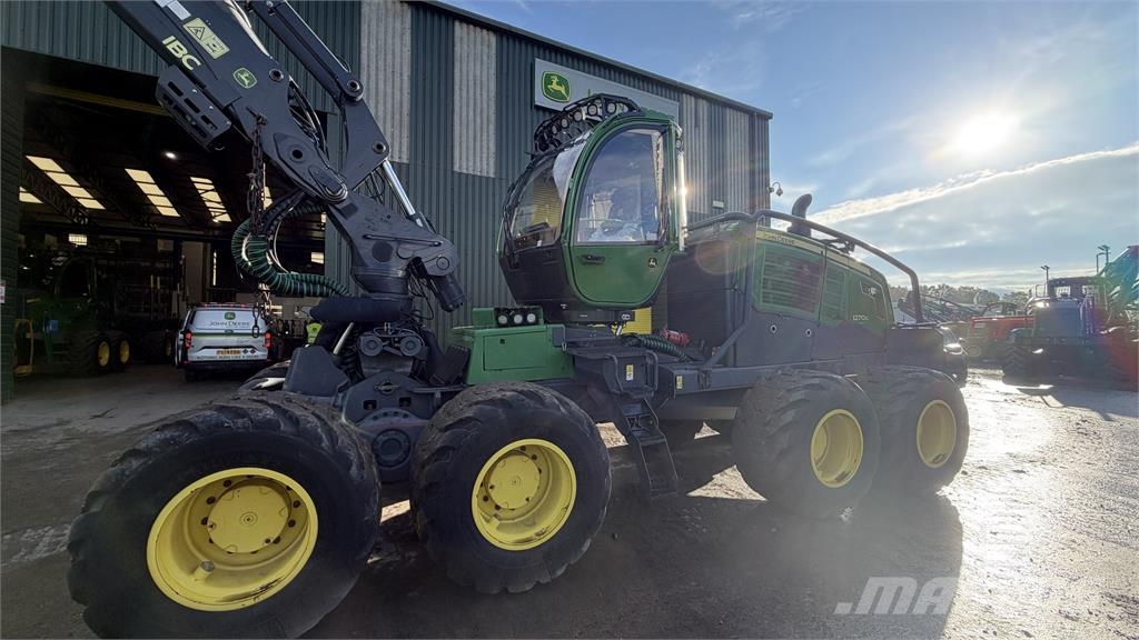 John Deere 1270G Harvesterji