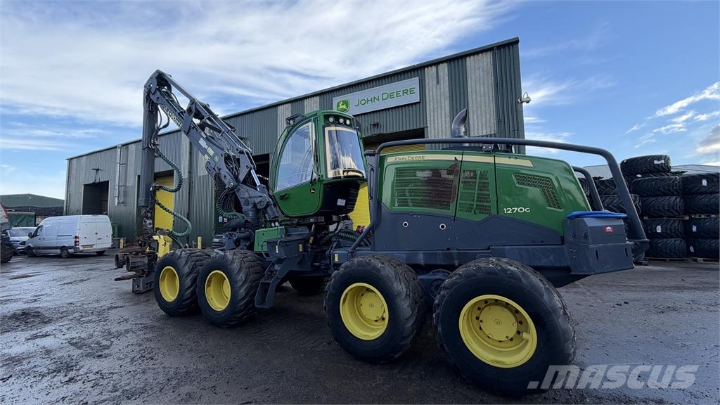 John Deere 1270G Harvesterji