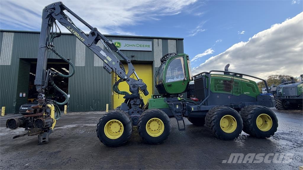 John Deere 1270G Harvesterji