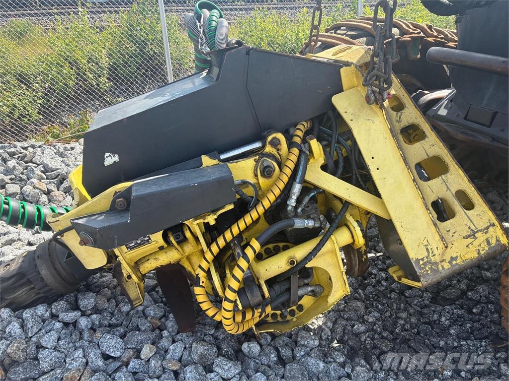 John Deere 1270E Θεριζοαλωνιστικές μηχανές