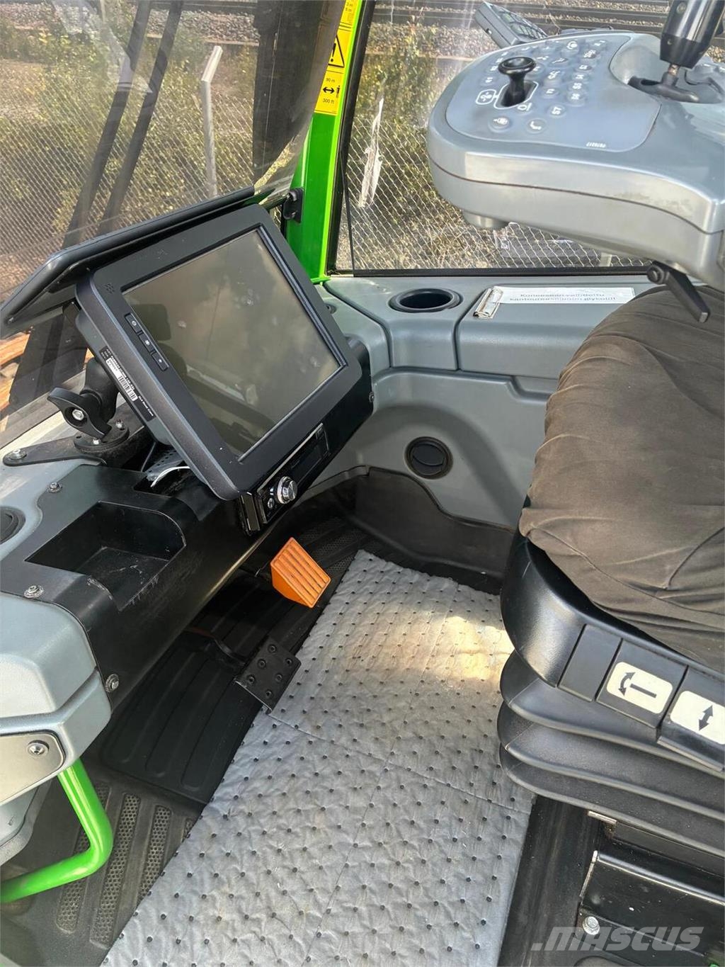 John Deere 1270E Θεριζοαλωνιστικές μηχανές