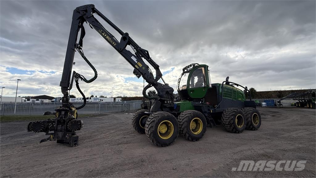 John Deere 1270G Harvesters