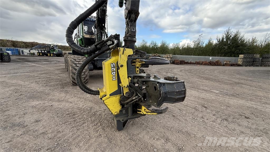 John Deere 1270G Harvesters