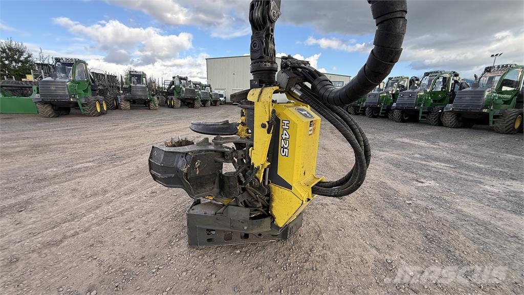 John Deere 1270G Harvesters