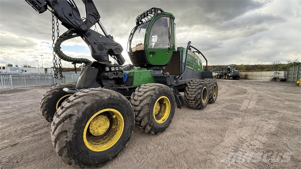 John Deere 1270G Harvesters