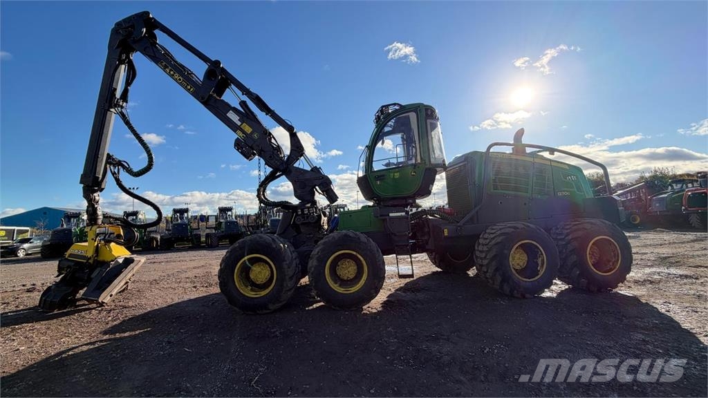 John Deere 1270G 收穫機