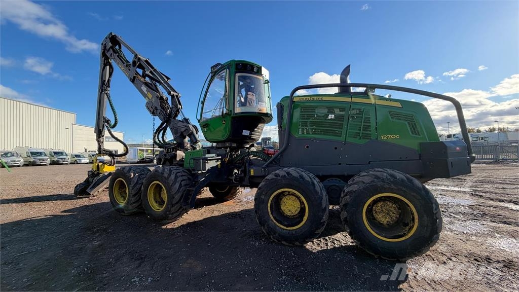 John Deere 1270G 收穫機