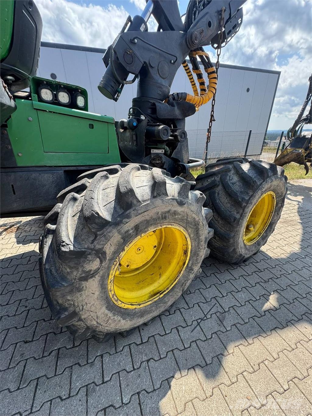 John Deere 1270G Harwestery
