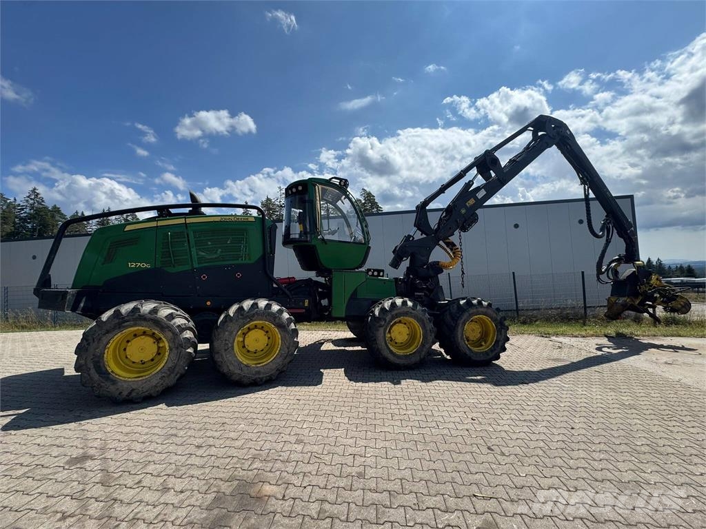 John Deere 1270G Harwestery