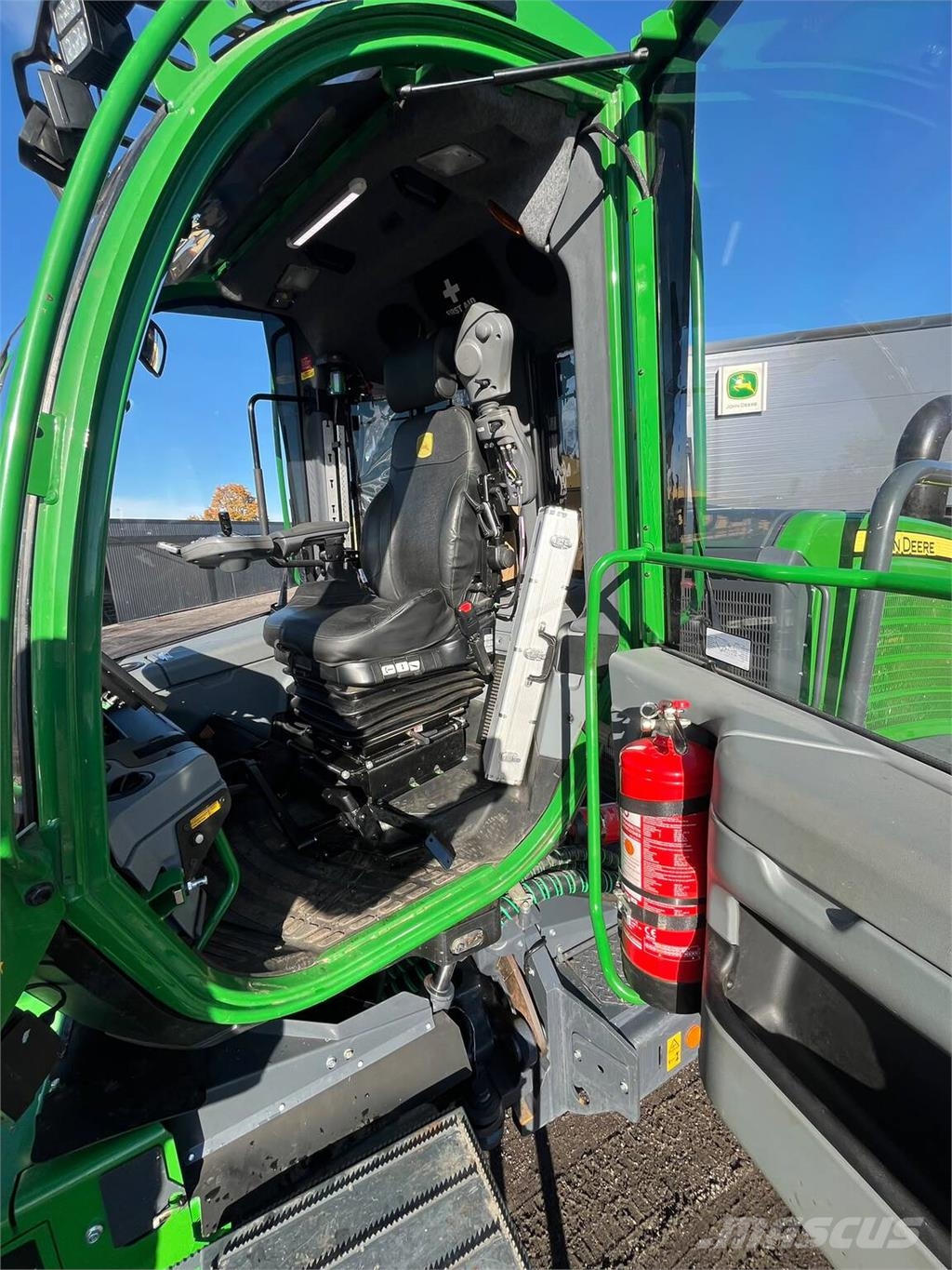 John Deere 1270G Harvesterid