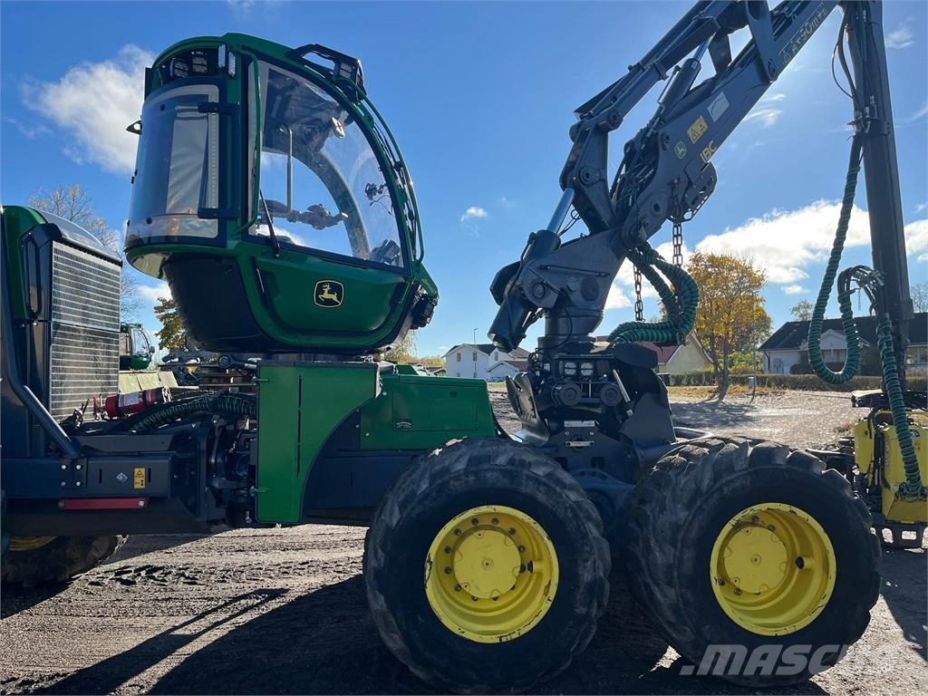 John Deere 1270G Harvesterid