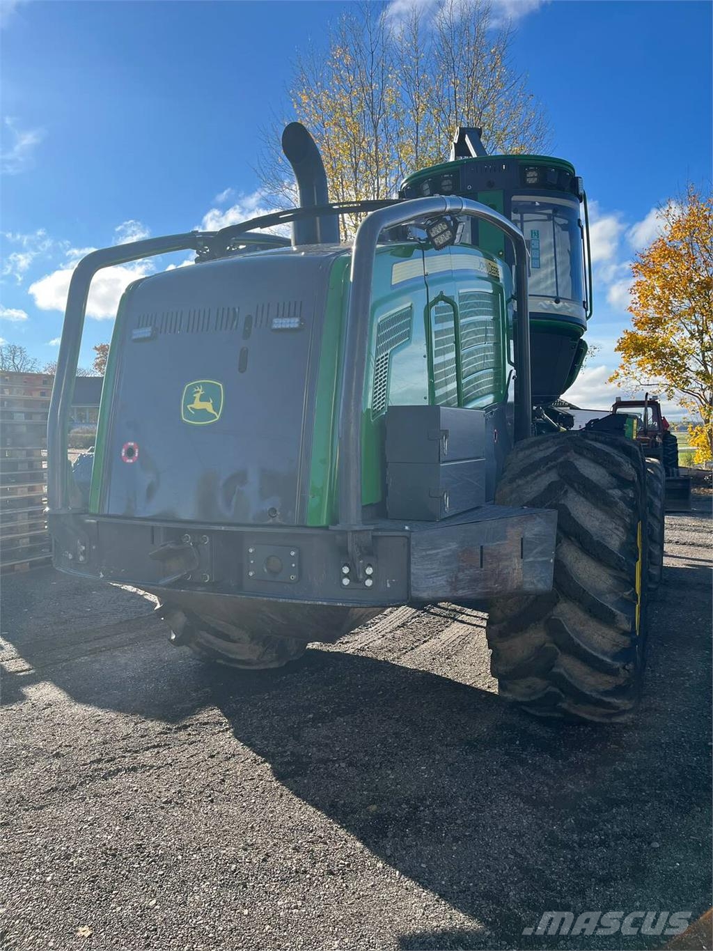 John Deere 1270G Harvesterid