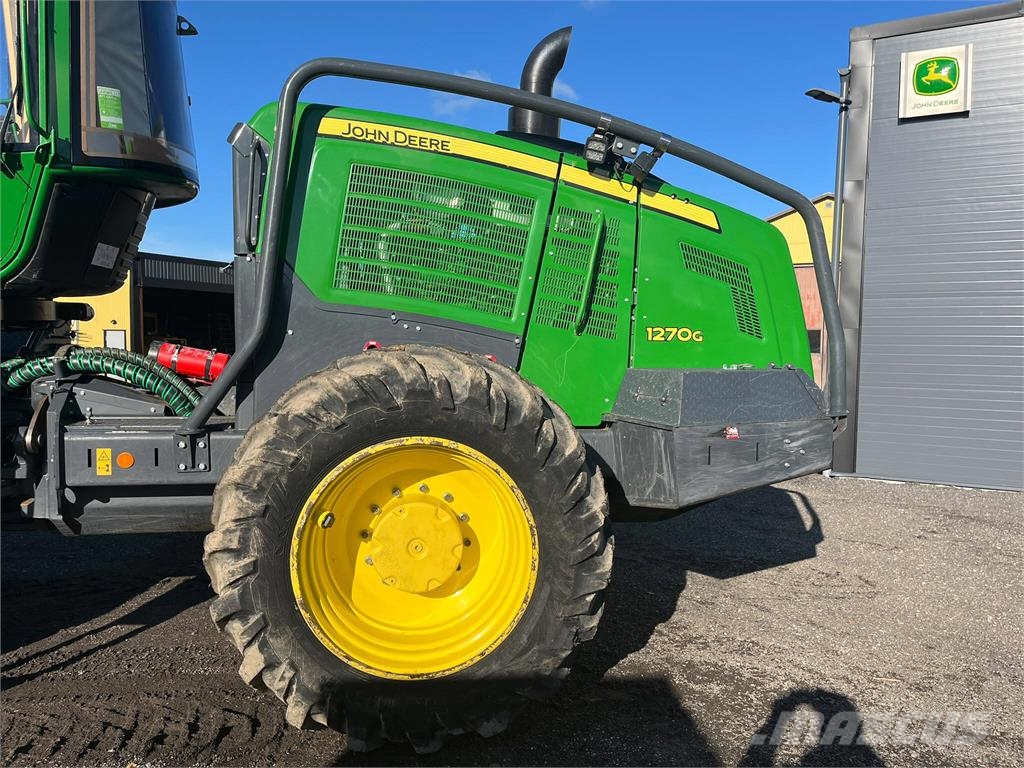John Deere 1270G Harvesterid