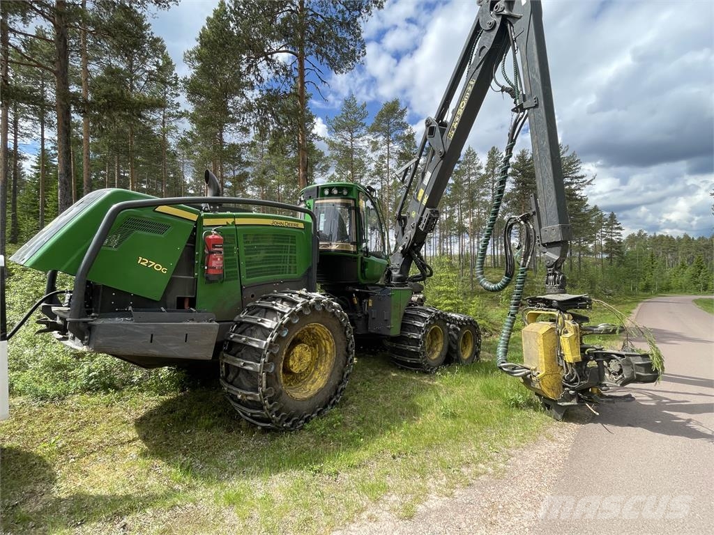John Deere 1270G Skördare