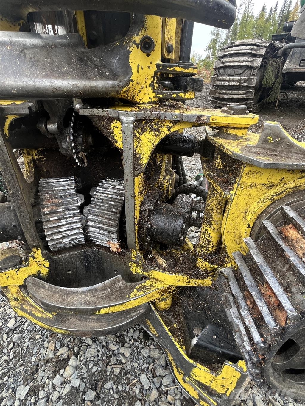 John Deere 1270G Skördare