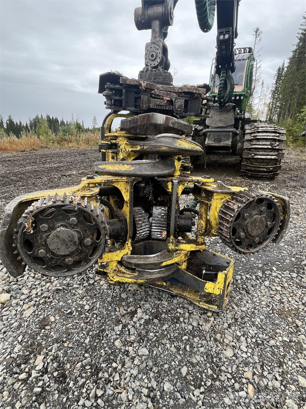 John Deere 1270G Skördare