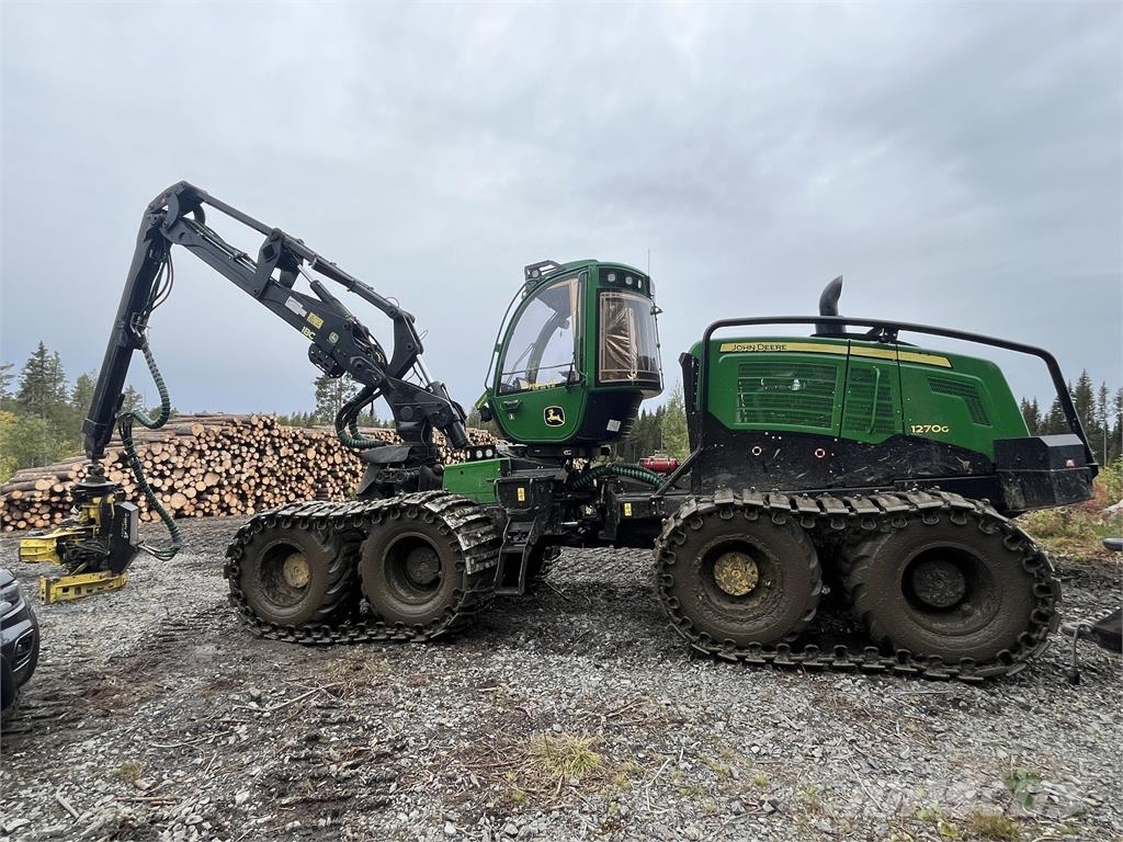 John Deere 1270G Skördare