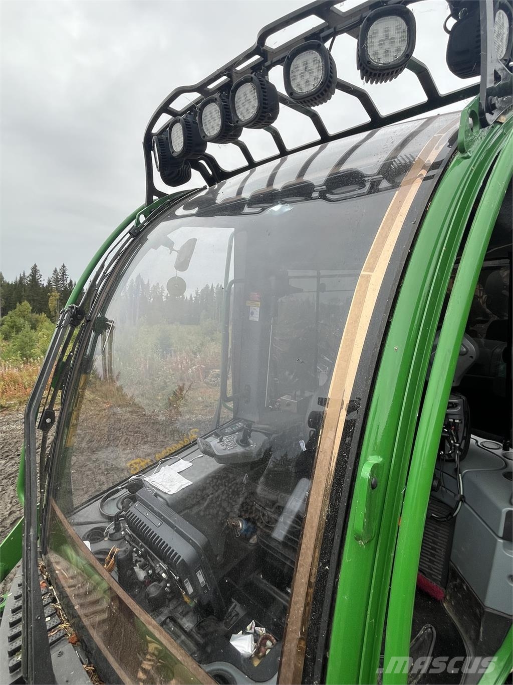 John Deere 1270G Skördare
