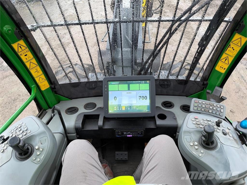 John Deere 1270G حصادات