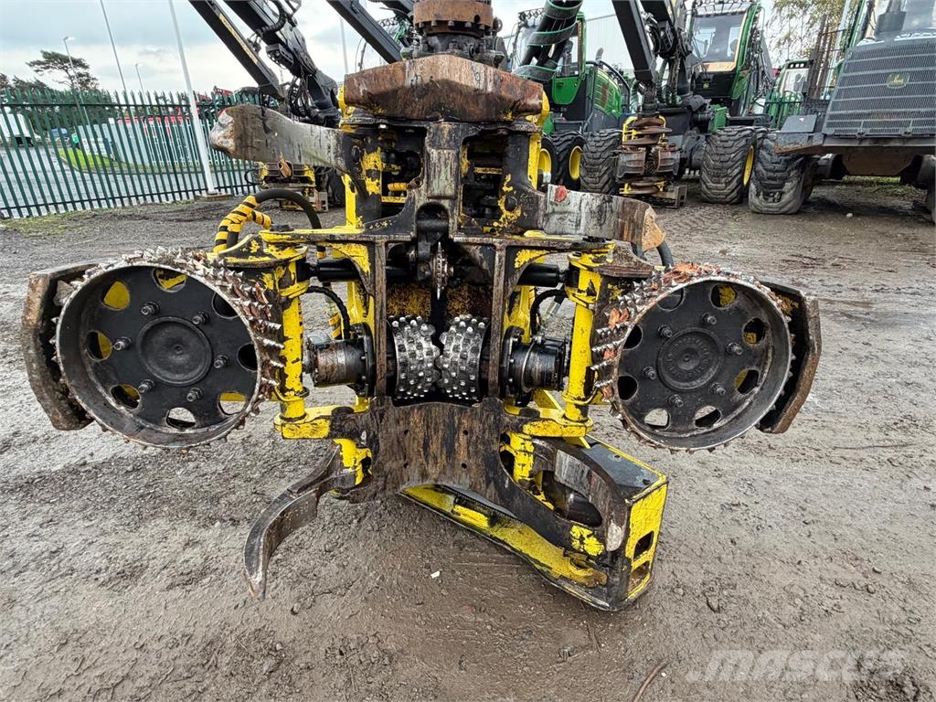 John Deere 1270G حصادات