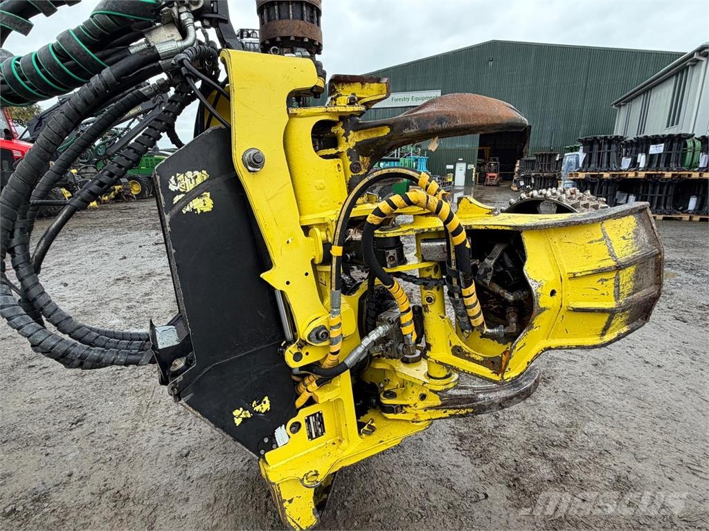 John Deere 1270G حصادات